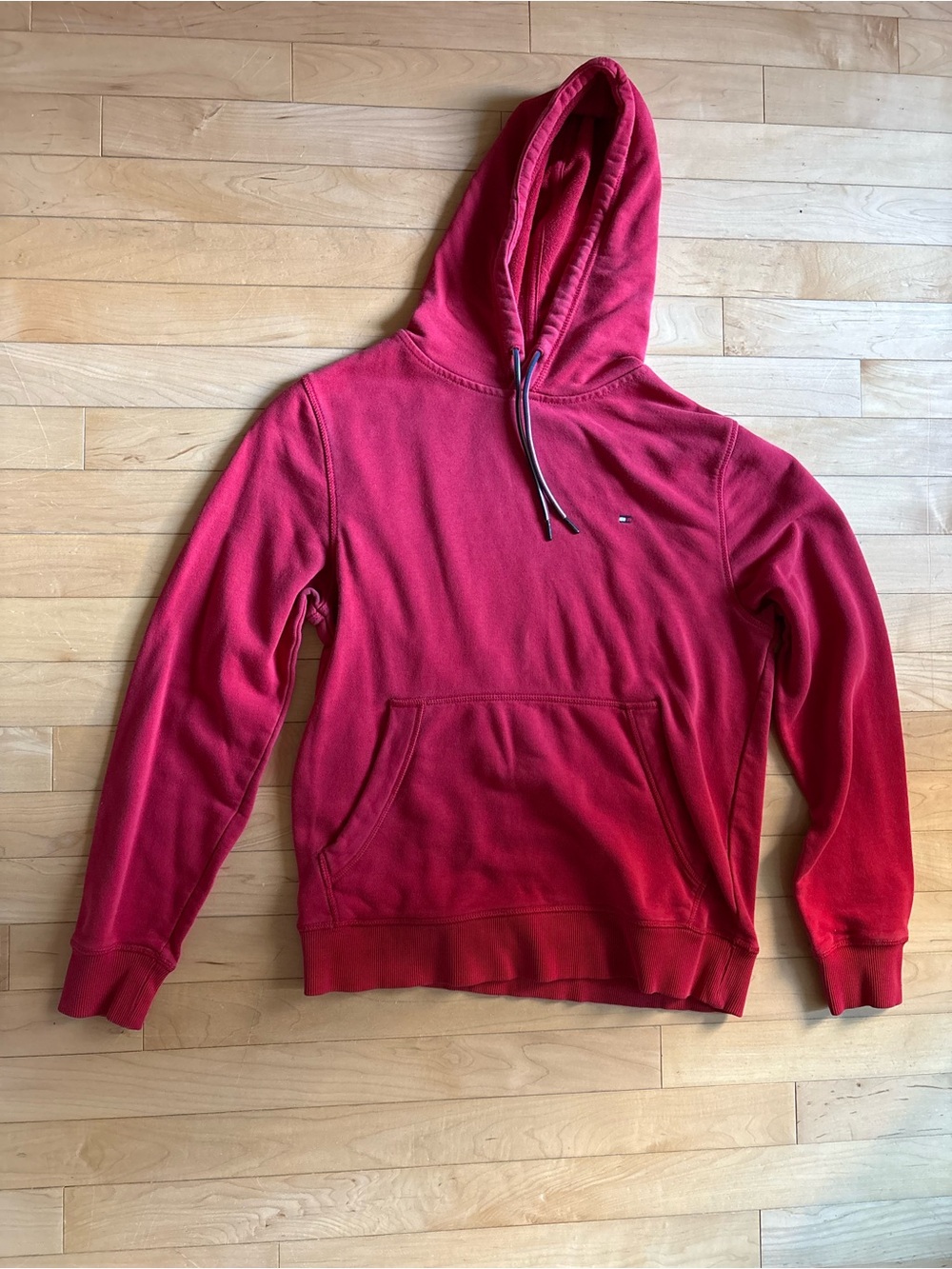 Tommy Hilfiger Men’s Red Hooded Pullover